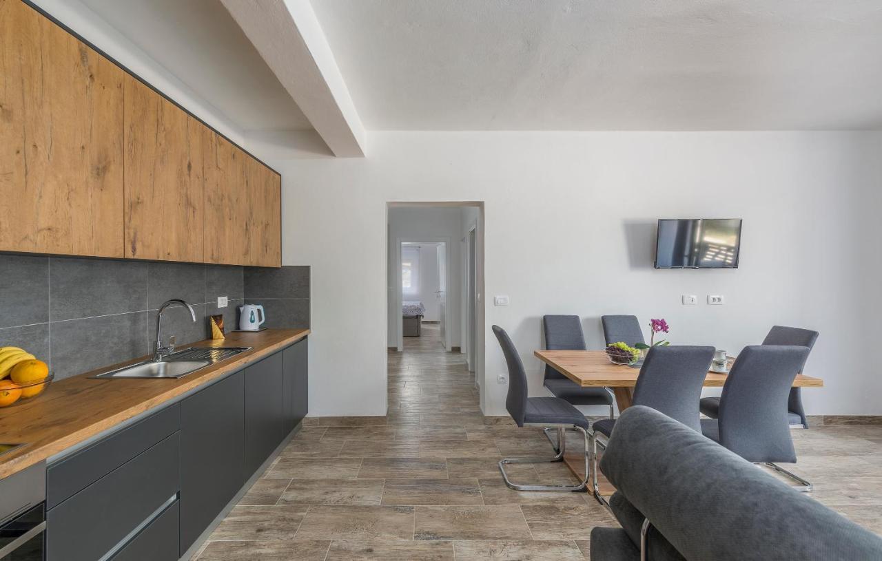Apartmani Natalija Пореч Екстер'єр фото