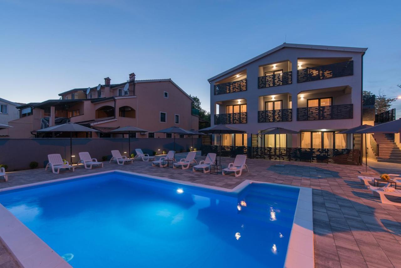 Apartmani Natalija Пореч Екстер'єр фото